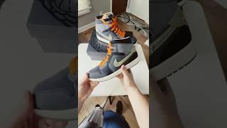 Air Jordan 1 Mid SE CraftAnthracite/Black/Bright Mandarin/Sky J Light Olive #jordan1