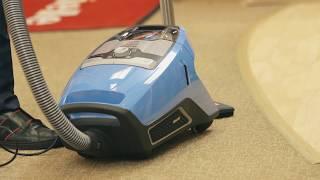 Miele Blizzard CX1 TotalCare Demo and Review - A Look at this Powerful Bagless Vacuum Cleaner