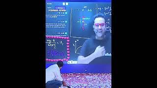 Alakh Sir Ne Kholi Ayushi Mam Ki Raaz️ #shorts #physicswallah