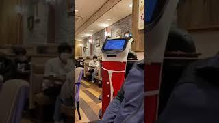 Robot Pelayan Resto, Yokohama, Japan