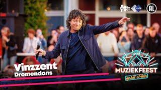 Vinzzent - Dromendans (LIVE) • Muziekfeest op het Plein 2024 // Sterren NL