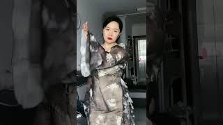 快手少妇 月姐呀 温柔贤淑小女子蒙面波波姐 新泰金金 美多多 丽影 金芙蓉 好姐 娜娜美娜子广场舞
