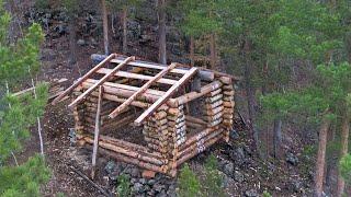 ЧТОБЫ ВЫЖИТЬ В ГОРАХ Я ПОСТРОИЛ МАЛЕНЬКУЮ ИЗБУ