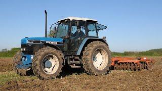 Modern classic 1995 Ford 8340 SLE discing with Parmiter Utah offset discs | From Farming with Ford