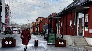 Stockholm Walks: Nacka strand. Exclusive harbor and living area off season.