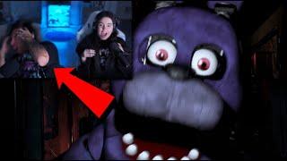 I Played Five Nights at Freddy's for THE FIRST TIME (I got a concussion)