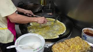 Fried Oyster Omelette Singapore Hawker Food