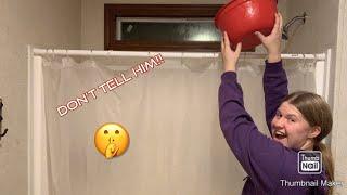 DUMPING ICE COLD WATER ON BOYFRIEND (PRANK WARS)