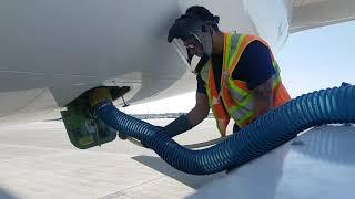 Lavatory Service Boeing 737-800