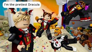 DRACULA RULES THE HALLOWEEN CONTEST  Roblox Brookhaven  RP - Funny Moments