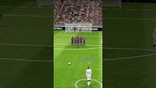 Roberto Carlos freekick destroy gk #efootball2024 #efootball #pes #efootball2023 #pes2021 #shorts