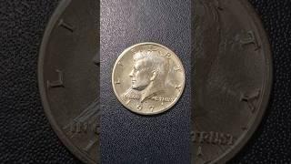 МОНЕТА США 1/2 ДОЛЛАРА 1971 МЕДЬ С МЕДНО НИКЕЛЕВЫМ ПОКРЫТИЕМ ВЕС 11.34г ДИАМЕТР 30.6мм ТОЛЩИНА2.15мм