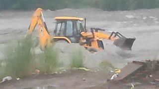 Jcb3dx work one ground mud level. jcb३dx machine strong machinary@Trainzone786