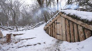 spent the night in anglers dugout , went to the ice river , bushcraft camp