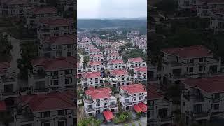 天地壹号老板陈生，发达后返乡花两个多亿建别墅分给村民，只为回报乡亲当年凑钱送他上北大之情，但是为何迟迟送不出去呢？ #官湖村 #天地壹号 #农村别墅
