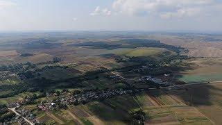 Оли́шківці — село в Україні, в Збаразькому районі Тернопільської області