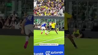 This move from Ronaldinho  (via tbgame.official/TT)