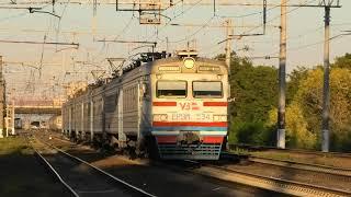 Луганка и две рижанки · ЭПЛ9Т-003, ЭР9М-548/ЭР9Е-629 и ЭР9М-534 на Дарнице