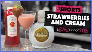 Strawberries and Cream COCKTAIL for Valentines Day | Easy Cocktails | Steve the Barman #Shorts