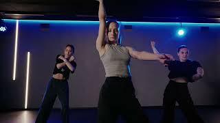 Лиза Слатвицкая — Fraules Dance Centre — Мастер-класс Heels Experimental от Лизы Алексеевой