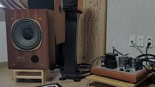 CP-306 300B / Tannoy Chertsey SL45 - Bach concerto in d minor