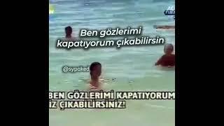 Sarışın kız üstsüz Acun