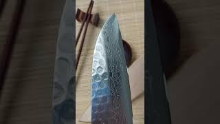 Нож Japanese Santoku серии Hammered Damascus Steel