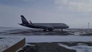 Аэробус А320 в аэропорту г. Орск / Airbus A320