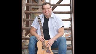 Scott Wilcox singing Live at Tellurian Brewery in Charles City, IA