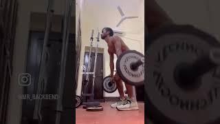 Vibe to hai  #nikefitness #sports #athlete #dumbellsworkout