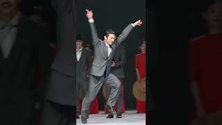 舞剧演员《南丁》谢幕上演高难动作，舞姿轻盈灵动，惊艳全场！｜中国－福建厦门　#artist #dance #drama #show #shorts #China