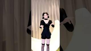 Beautiful robot girl like a doll dances to the familiar alarm music #shorts #dance #robot #doll