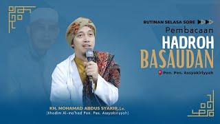  Melangitkan Do'a Keselamatan; (Pembacaan Hadhroh Basaudan), Pon.Pes. As syakiriyyah.