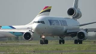WESTERN GLOBAL MD11F ,  N542KD , some bird melodies , Ostend Airport