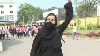 complete video of Muslim girl muskan Khan in Indian college Hijab. Allah o Akbar #muslimgirl