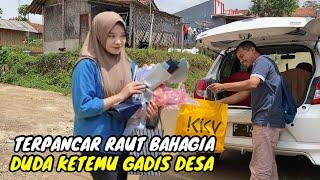 SEPERTINYA JODOH !! NENG LINDA GADIS DESA MERASA SENANG SAAT KEDATANGAN DUDA KAYA RAYA DARI KOTA