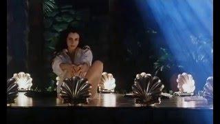 Mia Kirshner dancing