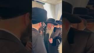 Bobover Rebbe Mesader Kiddushin For A Great Granddaughter Of The Pnei Menachem - Kislev 5783