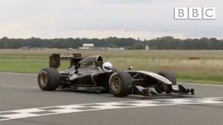 The Stig takes the F1-style Lotus round the track | Top Gear - BBC