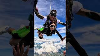SkydivCompleted your dreamCome to Sanya to find Xiao Ma Ge to jump skydivingA lady from Hebei