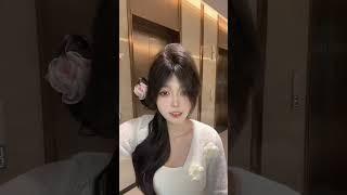 Smooth hair wig try-on| Real or Fake?"#wig  #hairstyle #shorts #universe40