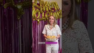 Алёна Ланская поздравляет МВ Радио