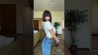 Mady Gio Downblouse Model