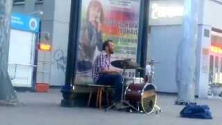 Уличный барабанщик Илья Григорьев - Новосибирск.The street drummer Ilya Grigoryev - Novosibirsk. №2