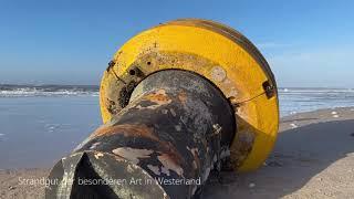 Riesige Messboje in Westerland gestrandet