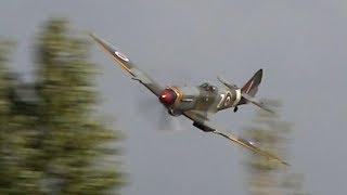 Supermarine Spitfire MkXVII - Low & Loud