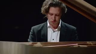 Andrey Denisenko performs Beethoven six Bagatelles op. 126