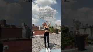 In a world full of implants im a girl who loves small (.)(.)#shorts #livschmidt