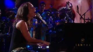 Alicia Keys feat.  Jay-Z - Empire State of Mind Live