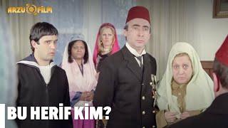 Kim Bu Herif? - Süt Kardeşler